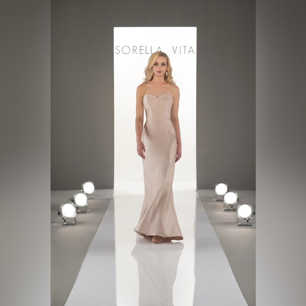 SORELLA VITA Strapless Cream Wedding Gown